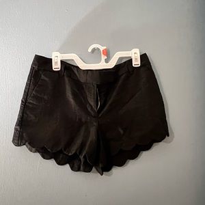 NWOT J Crew Scalloped black Shorts Sized 10